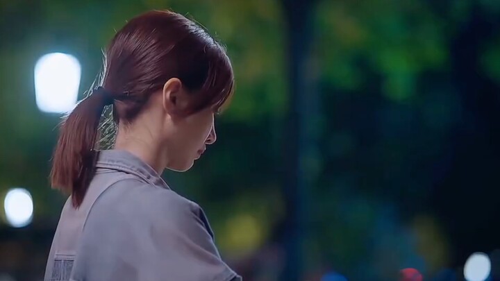Suka banget sok jadi perempuan suci, padahal kemampuannya nol besar, aku sampai kesal nggak karuan l