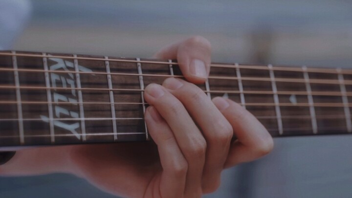 Đùa gì thế! Đây là bàn tay của một sinh viên xuất sắc từng học tại Berklee, đã chơi guitar suốt 20 n