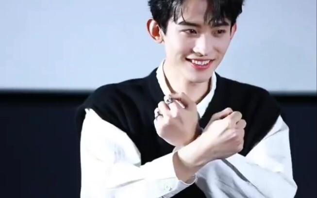 你小子偷偷练过吧！！！《科目三》舞蹈挑战根本不在话下！！！