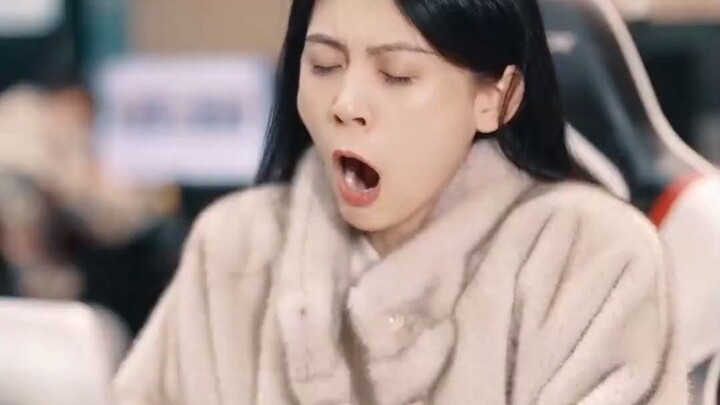 悬疑、穿越、伦理、凶杀、情感、搞笑，这要拍成悬疑电视剧不得80集啊？