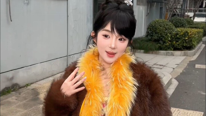 Seeing Old Classmates During the New Year