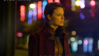 Female police officer accidentally time-travels from 2077 back to 2012