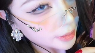 ...you're a female streamer