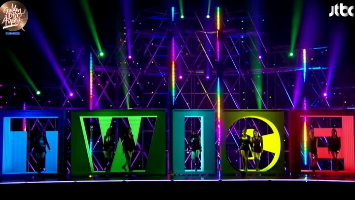 [TWICE 4K Stage] Their final Golden Disc performance—what an unforgettable show (the more you dig, t