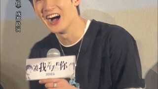 يا للسعادة! اتضح أن هذه الجملة من فيلم "الشخص الذي أضعته أنا" كانت ارتجالية من تان جيان تسي، فحاز بج