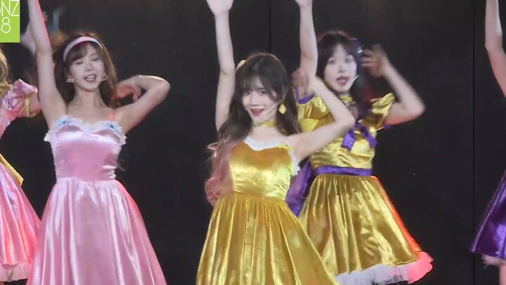 Guangzhou Ballet Retro Squad [Stardust Girl] Premieres "Cosmic Light Sphere" || [GNZ48]