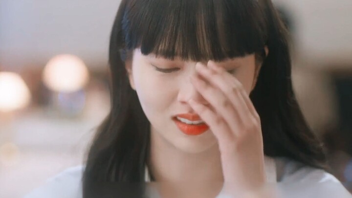 Three years after their breakup, she finally realized he had always loved her; the reason they broke