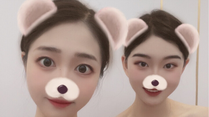 Two 175-cm-tall beauties—which one do you like?