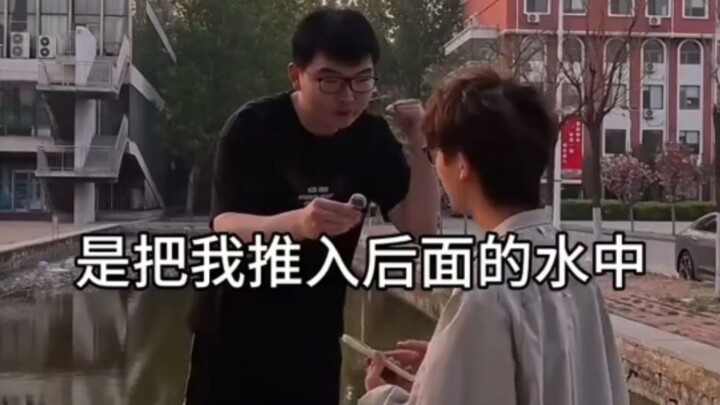 Original Friend TV tập này mà nhịn được thì đúng là mặt đơ thật rồi!