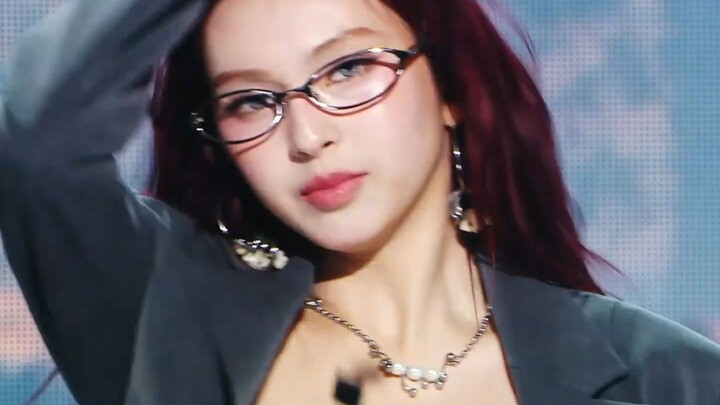 BABYMONSTER’s latest comeback track “CHOOM” – May 16, 2026 performance stage