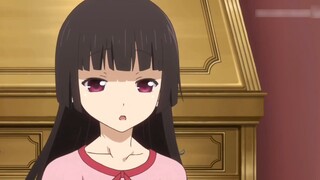 The sister who hadn't seen him for many years wanted to push her brother over as soon as she came