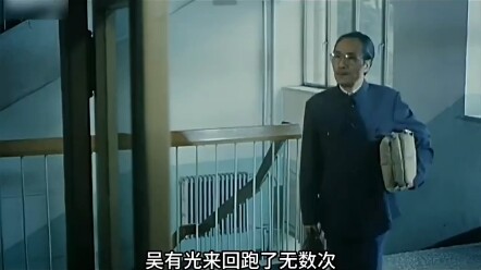 The entire film is pure satire! A subject like this, no one would dare tackle it today—this satirica