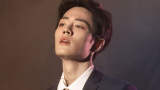 X九少年团181201 Buổi hòa nhạc Thâm Quyến Tiêu Chiến "Siêu sao trong thời kỳ khó khăn" tiêu điểm