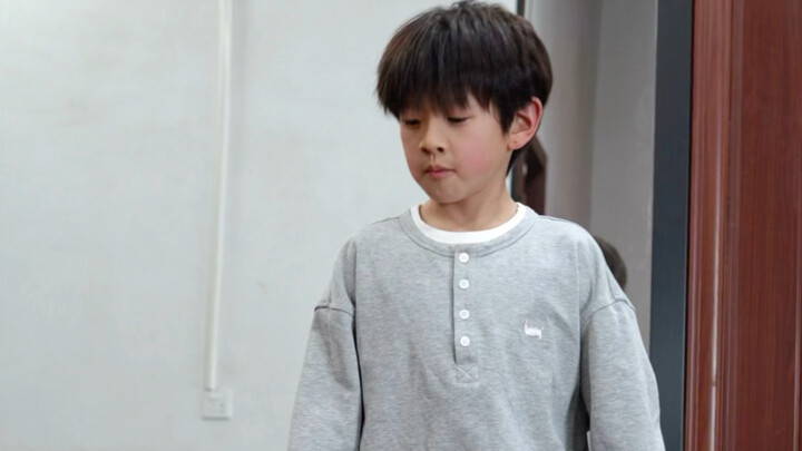 Chỉ cần BGM cất lên, chiến thần tình yêu thuần khiết lập tức ngã quỵ.