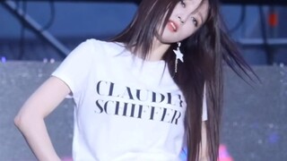 Grup gadis Exid Ahn Hee-yeon naik turun ekspresi dan gerakannya sempurna