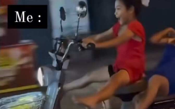 Kecepatan kendaraan cukup tinggi...