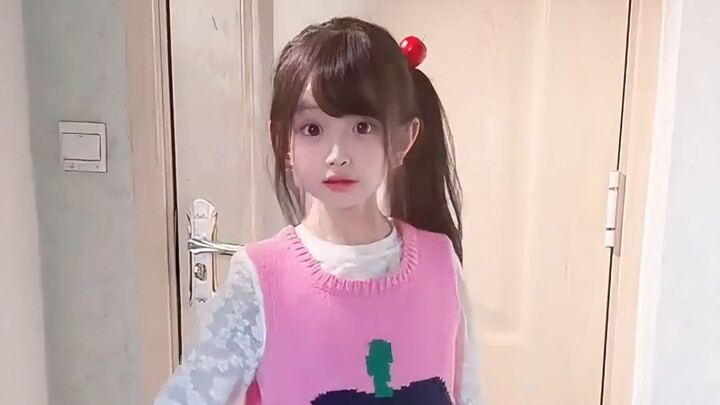 10-Year-Old Little Lolita ~[Xiao Guo'er]~ Sweet and Cute