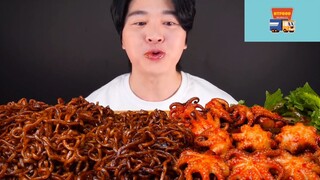 Mukbang mì tương đen với bạch tuộc nhỏ phần 1 #anngon
