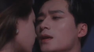 Tau ini pernikahan kontrak, tapi saat ia mau pergi, CEO hilang tenang dan memohon