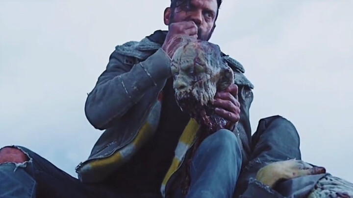 Orang ini lebih kejam dari Bear Grylls