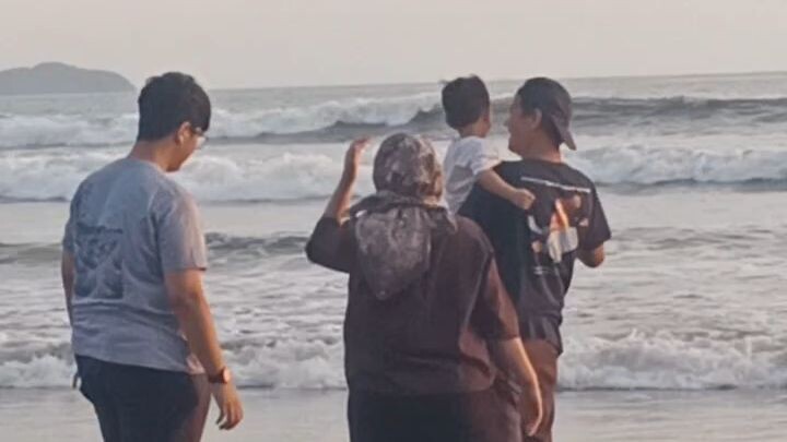 Bayi takut air laut