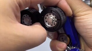 Transformers Hackintosh Optimus Prime, perombakan terbaik? .... ....