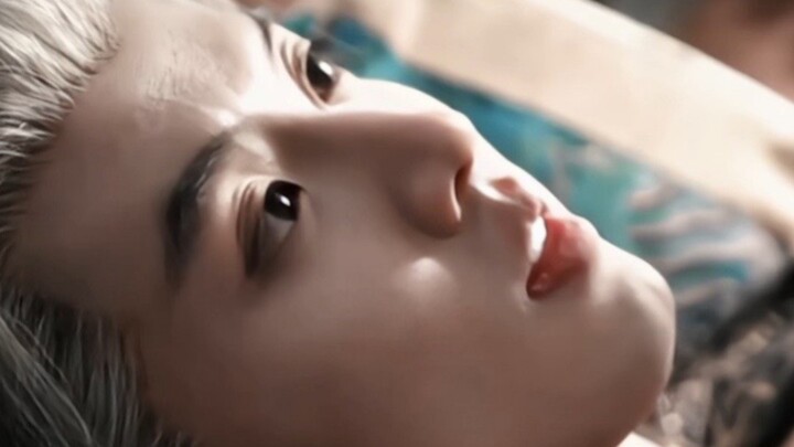 Sejujurnya, aku juga pengin nggambar lingkaran di dada Zhou Junwei… #ZhouJunwei #JinZhaoyuMabuk