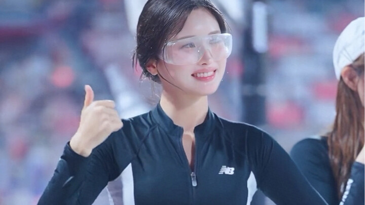 Para pemandu sorak sangat lucu dan menggemaskan