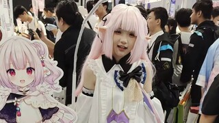 Cosplayer Zhenbai Hanayin chụp ảnh cùng Zhenbai Hanayin tại hiện trường BW