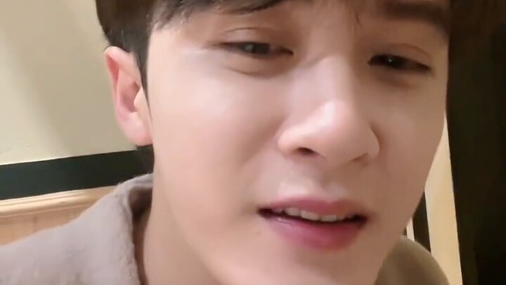 Tan Jianci: I can be shy only when my boyfriend is not around! When my boyfriend is around, I am a s