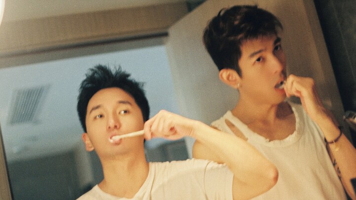 Matanya berkilau banget!