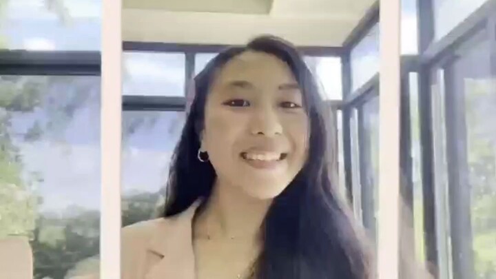 中国的夏天到了！ 现在正是提升英语水平的绝佳时机。快来参加我们趣味十足的互动式在线英语课程，增强自信，充分利用这个暑假吧！🇨🇳📚✨ #英语 #在线英语 #英语老师 #菲律宾老师