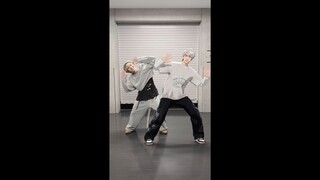 【竖屏】かくれんぼ 🫣👀 with WILD BLUE YUTO