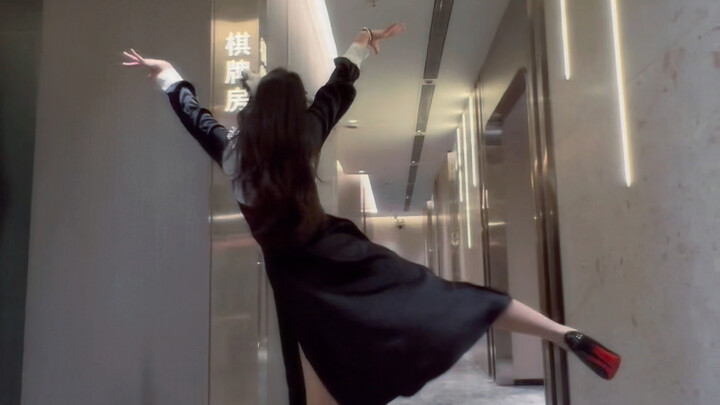 اليوم أيضًا مديرة الشبكة الراهبة