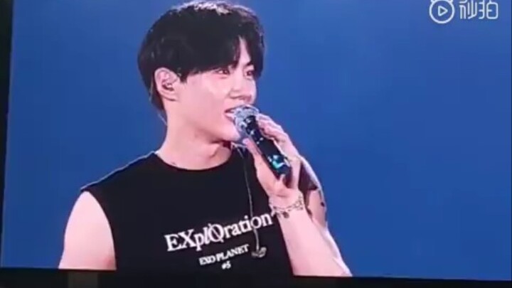 [EXO 5th Tour] On 190721, Kim Junmyeon mentioned that fans will get married too someday—after the fa