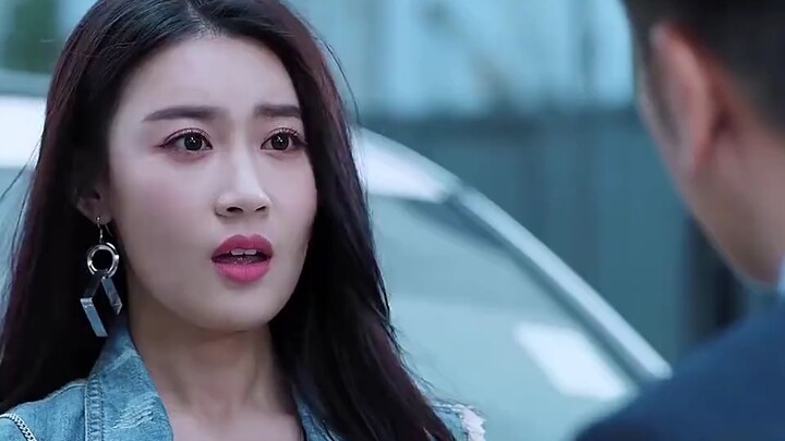 สาวเสิร์ฟเบียร์พบรักกับตำรวจหนุ่ม ตั้งแต่นั้นมาชีวิตก็พุ่งสู่จุดสูงสุด