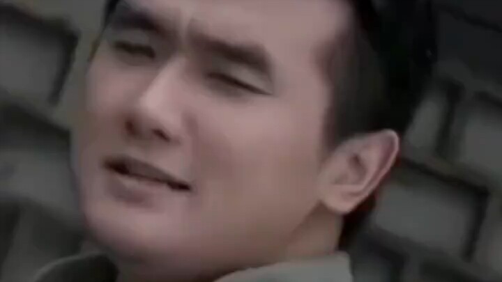 Gương mặt của Long Long đúng là đã được tích hợp sẵn tính năng làm đẹp rồi kìa ( ੭•͈ω•͈)੭๐♡.๐