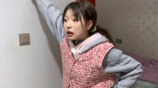 大家过年的时候一定要穿的小里小气的！