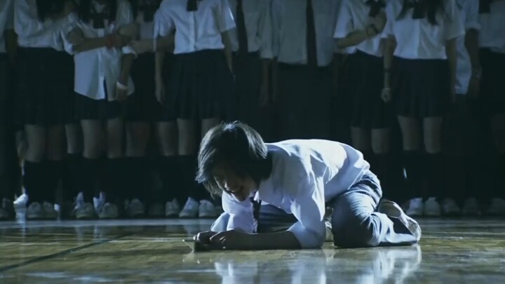 เด็กชายไม่ได้อาบน้ำมาสามปีแล้ว