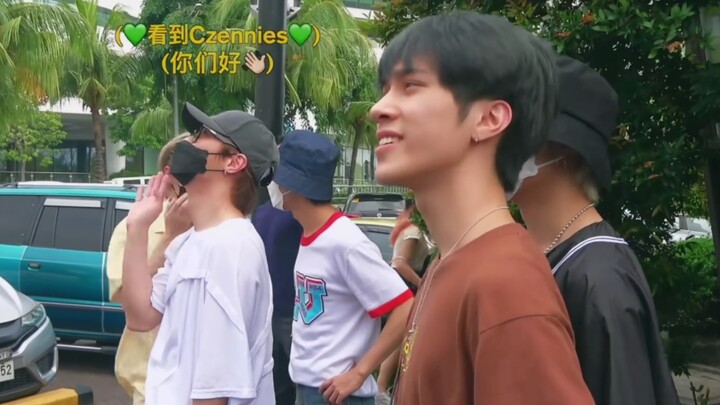 【WayV】Góc nhìn chính thức về “Tiêu Tuấn!!!” Hahaha hahaha