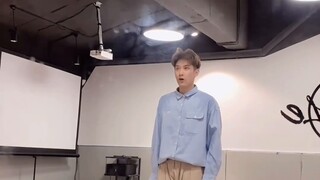 Flip tercepat Chuang 4 San Gong NANA PARTY (??) dan flip ketiga dari banyak penggemar pria!