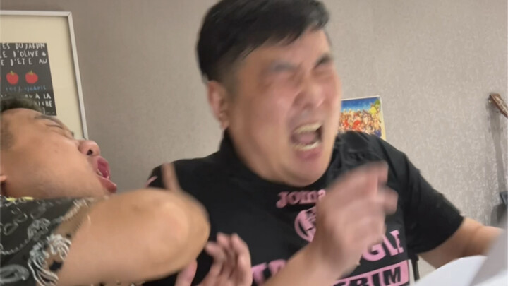 ทุกคนร้องเพลงให้เจ้าผู้โชคร้าย!