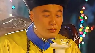 أكل الأمير الآيس كريم ونفخ أنفاسه الباردة، فضحك عليه الأجانب! #أمير_مزيف_حقيقي
