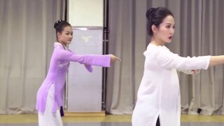 [Han and Tang Dynasty Classical Dance] Chinese Han and Tang Dynasty Qiyun Fitness Dance Section 10 (