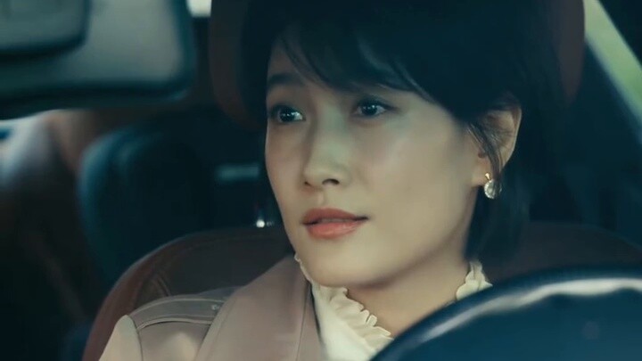 A woman must be very clear-headed to live like this.