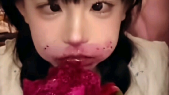 น่าสงสารจัง แม้แต่แก้วมังกรก็ยังไม่ให้กิน