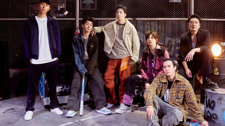 [Ma Xiaolong/Wang Yaoqing/He Zhancheng/Shou Zi/A Pu/Yu Haoming] "Distrik Timur Distrik Timur"