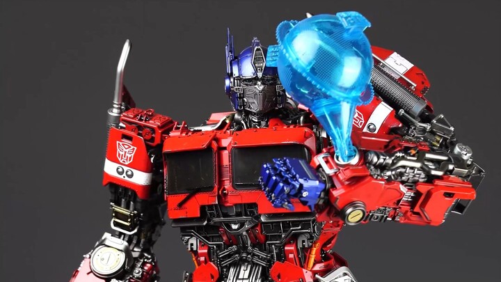 Pengrajin Niu hampir selesai. Bagaimana pendapat Anda tentang pembongkaran Optimus Prime 62cm? ? ?