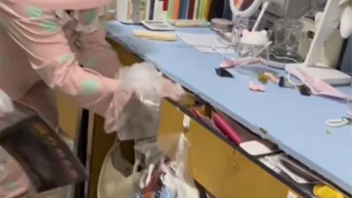 Girl Catches a Rat While Wearing a Plastic Bag