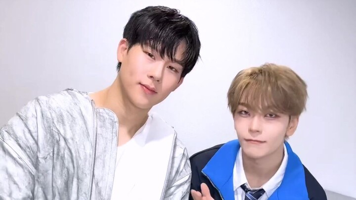 【He Xinlong】STING Challenge with MONSTA X’s Senior Joohoney | 20260120